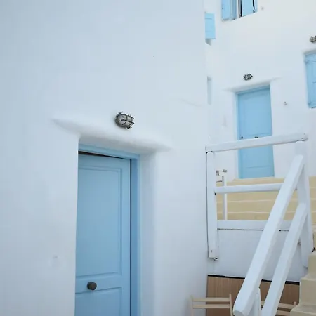 Nisos * Mykonos Town